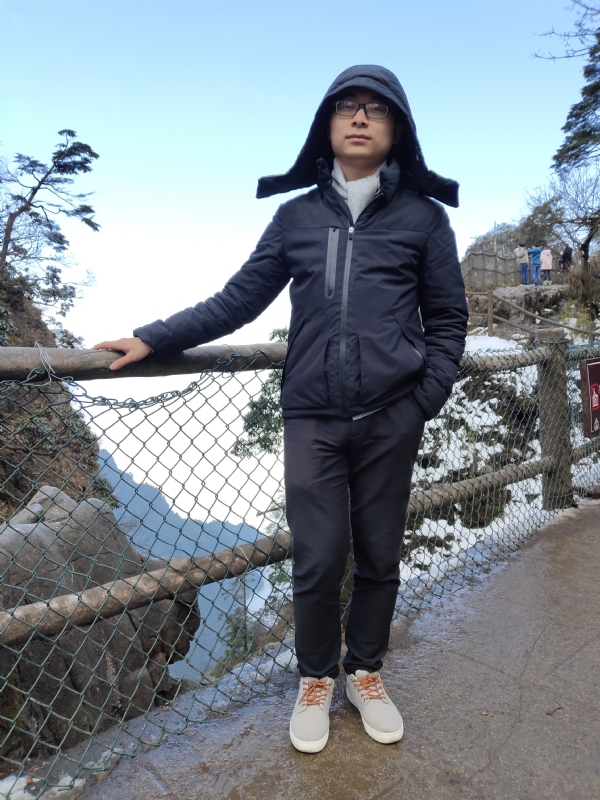 记录的地平线的第一张照片--泸州中老年相亲网