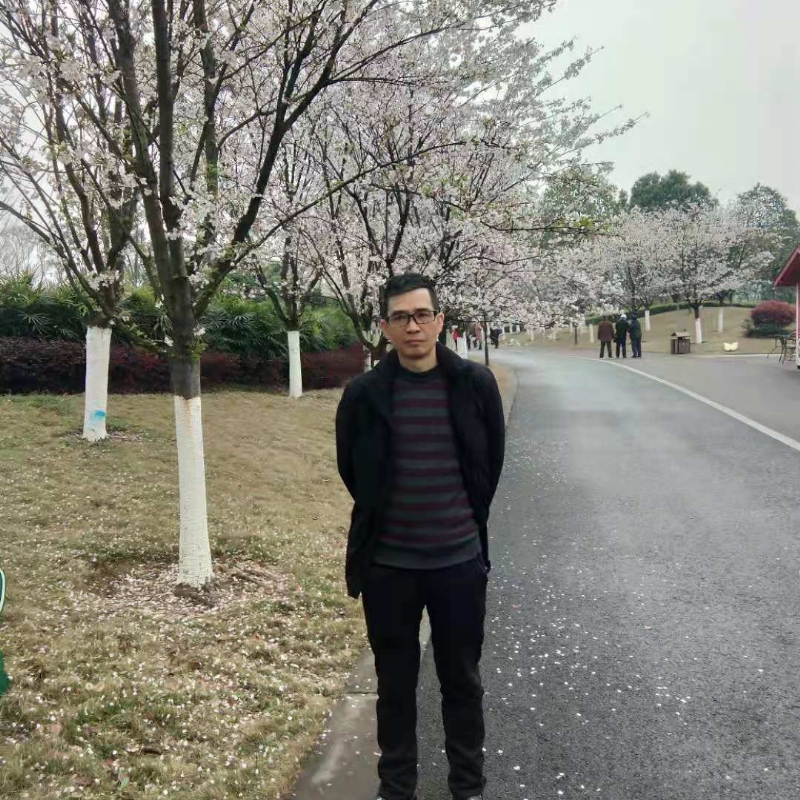 痴心爱人的第一张照片--泸州中老年相亲网